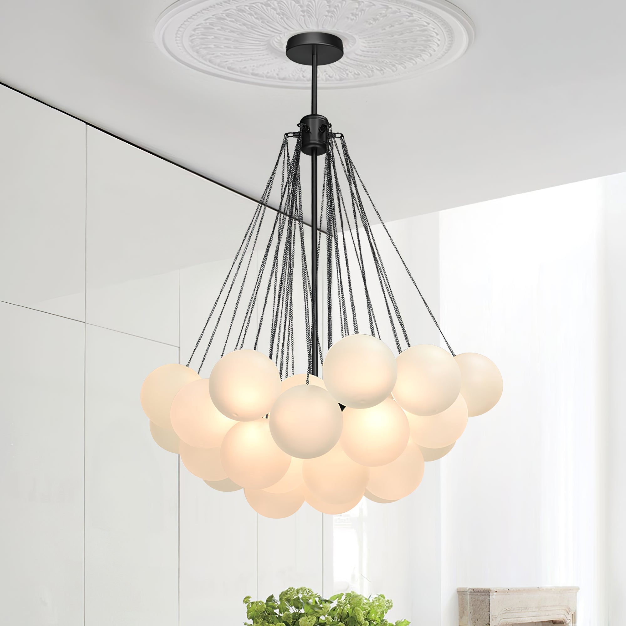 Lustra Chandelier Bubble Frosted Glass-Neutral Decor