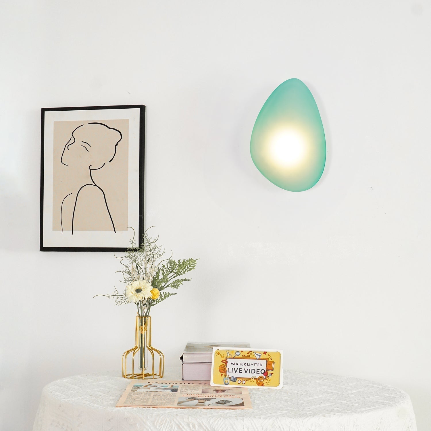 Ruvin Bubble Glass Wall Lamp - Neutralighting