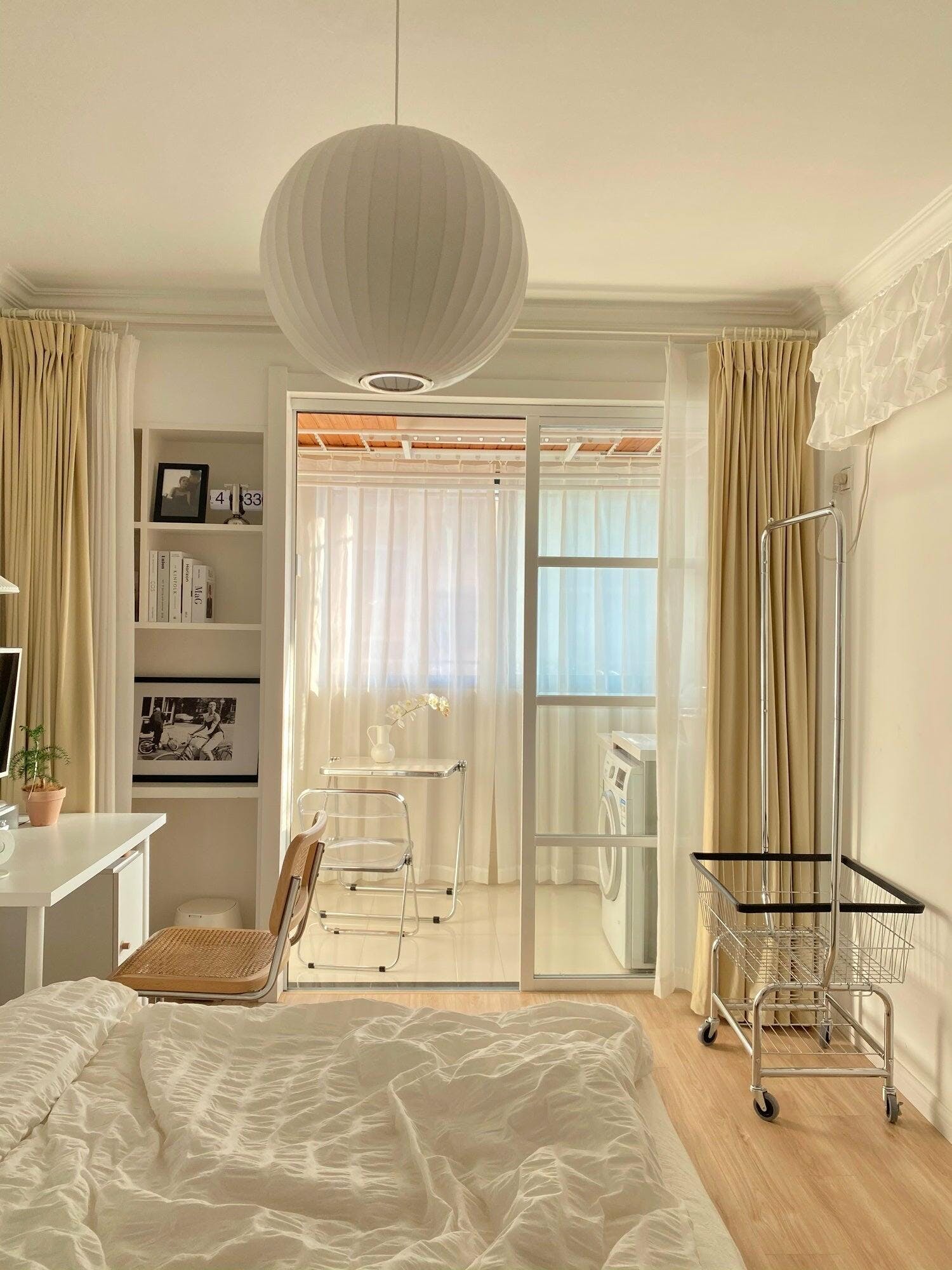 Bis Silk & Steel Pendant Lamp-Neutral Decor