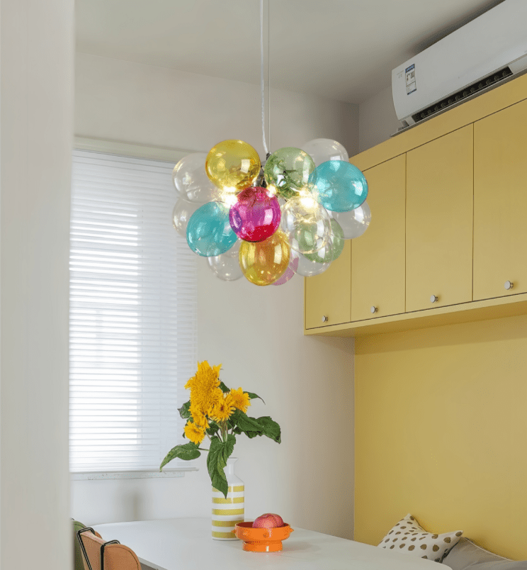 Stelyn Pop Chandelier-Neutral Decor