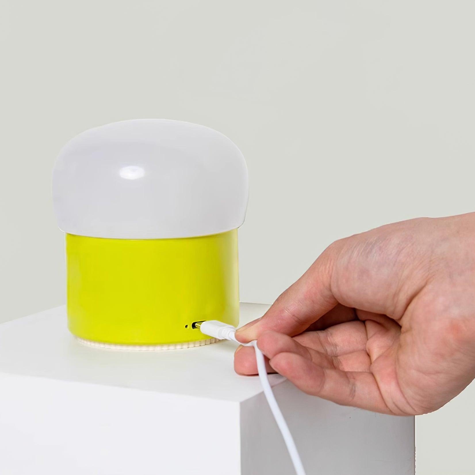 Hurl Table Lamp