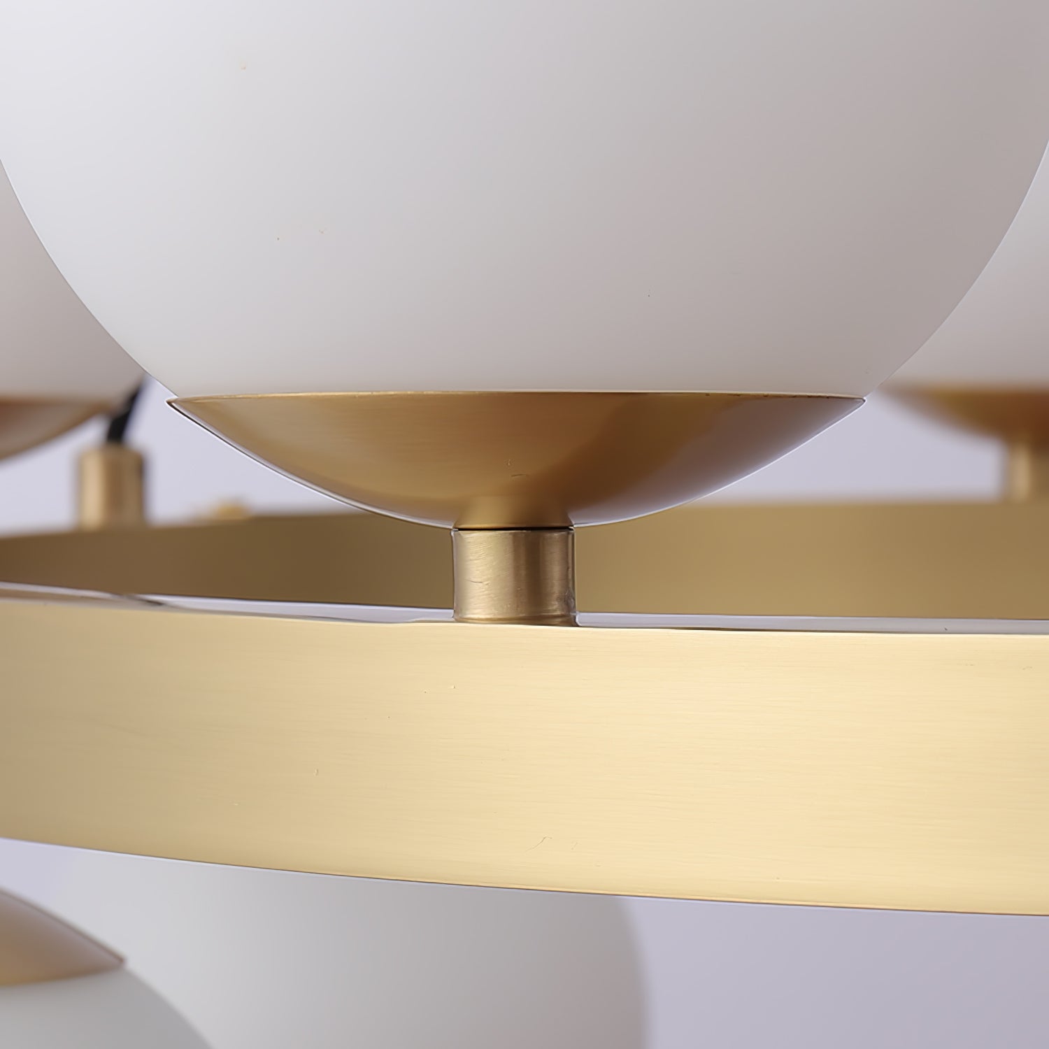 Aben Chandelier Globe Brass Ring-Neutral Decor