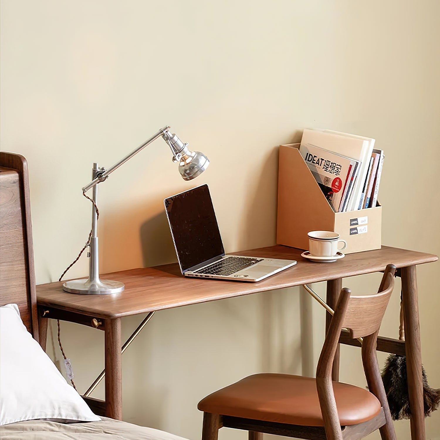Bramwell Table Lamp