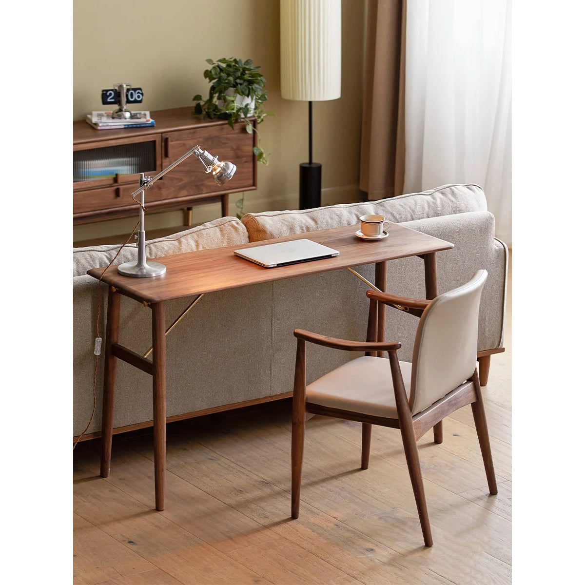 Bramwell Table Lamp
