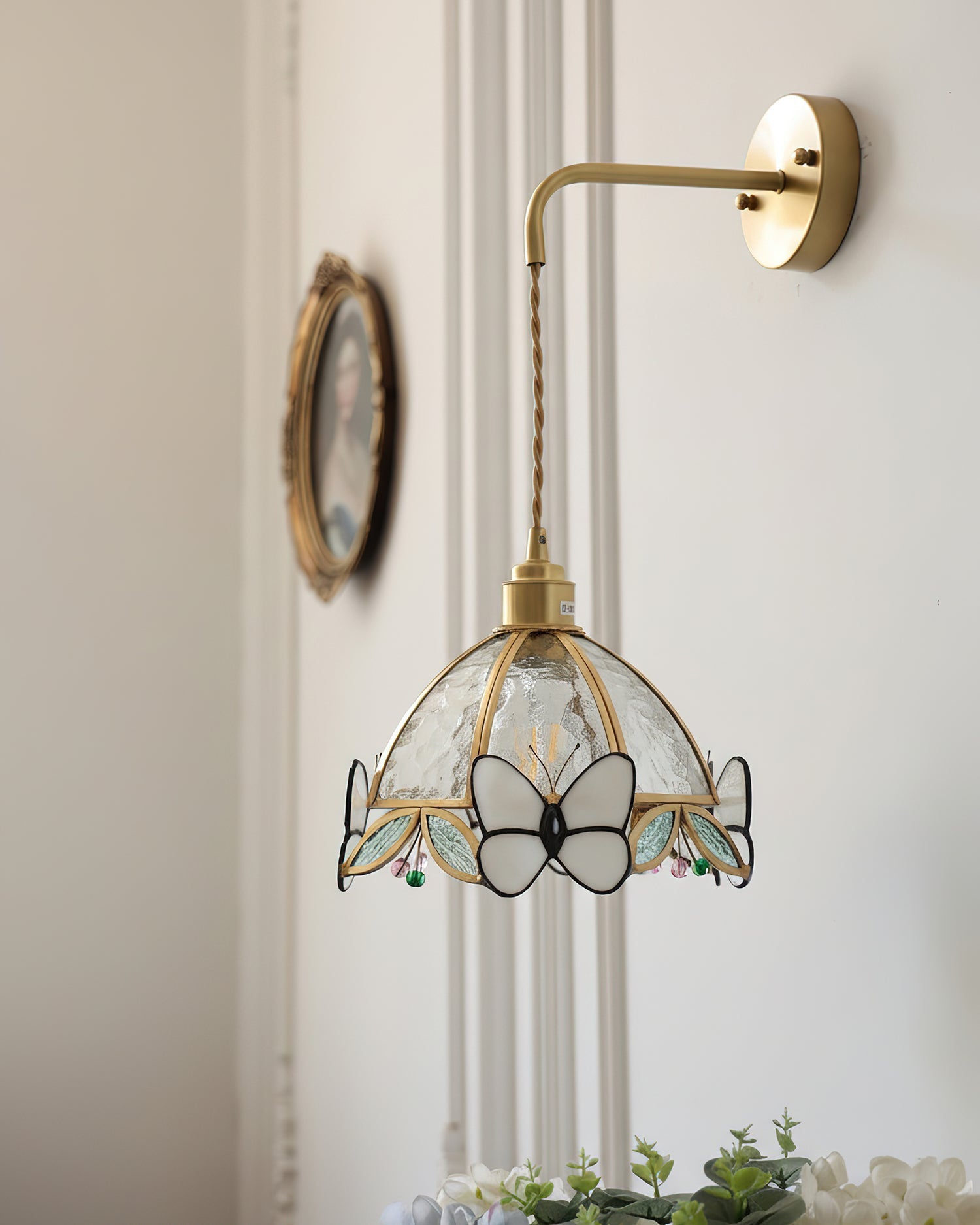 Mariposa Wall Lamp