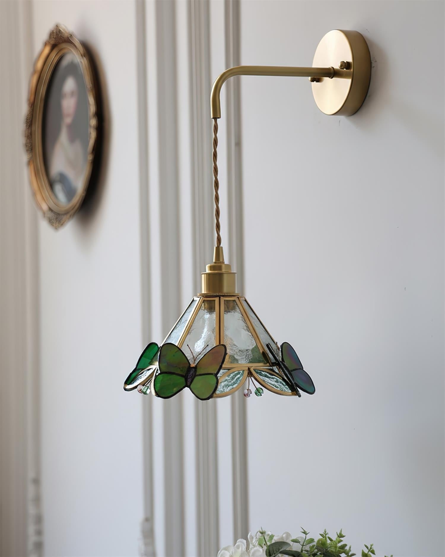 Mariposa Wall Lamp