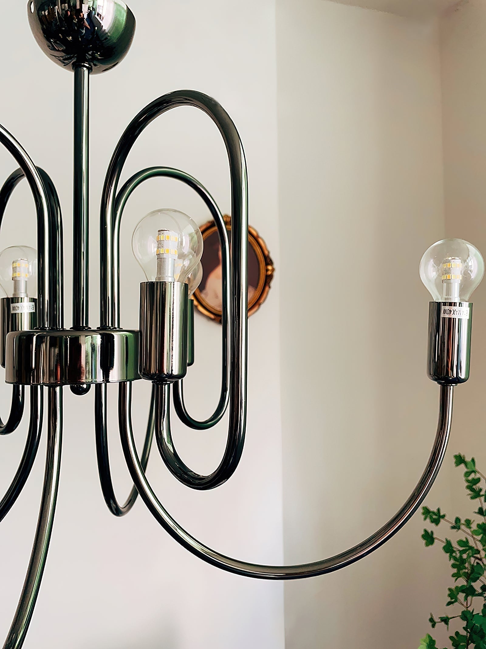 Valerian Chandelier
