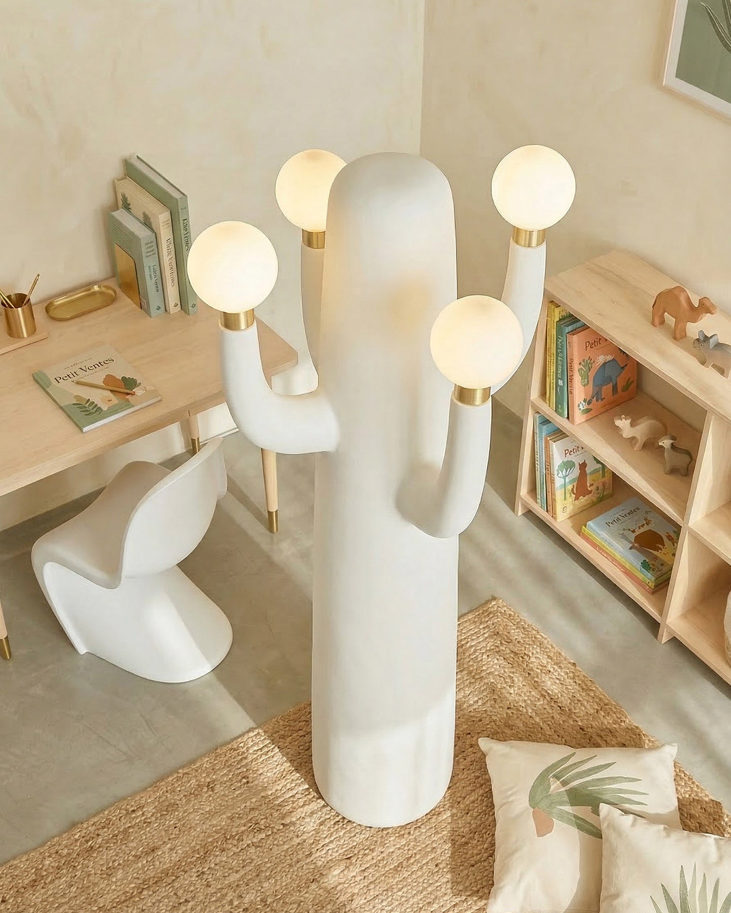 Elma Floor Light