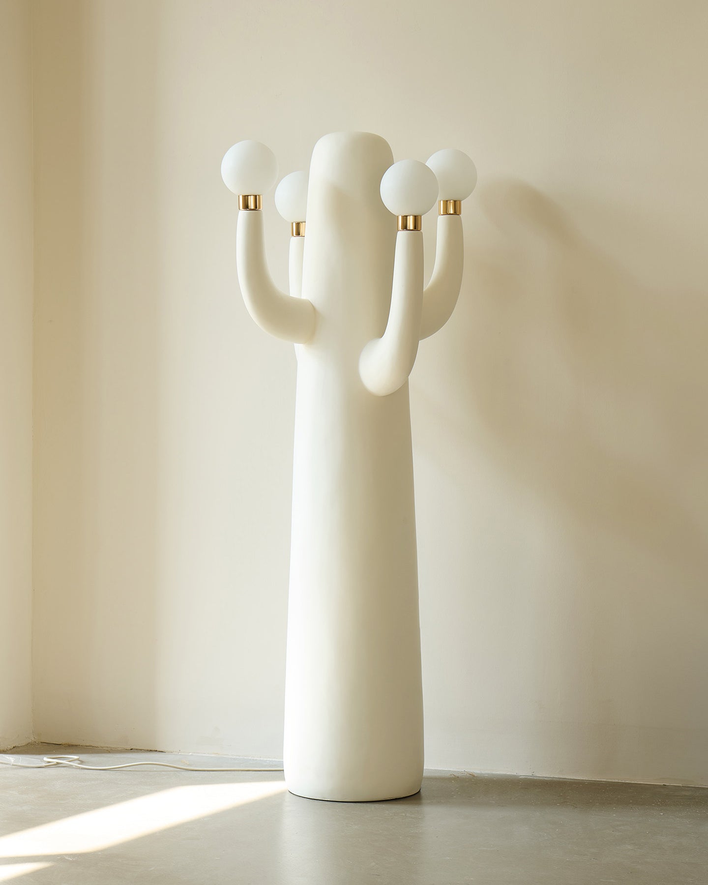 Elma Floor Light