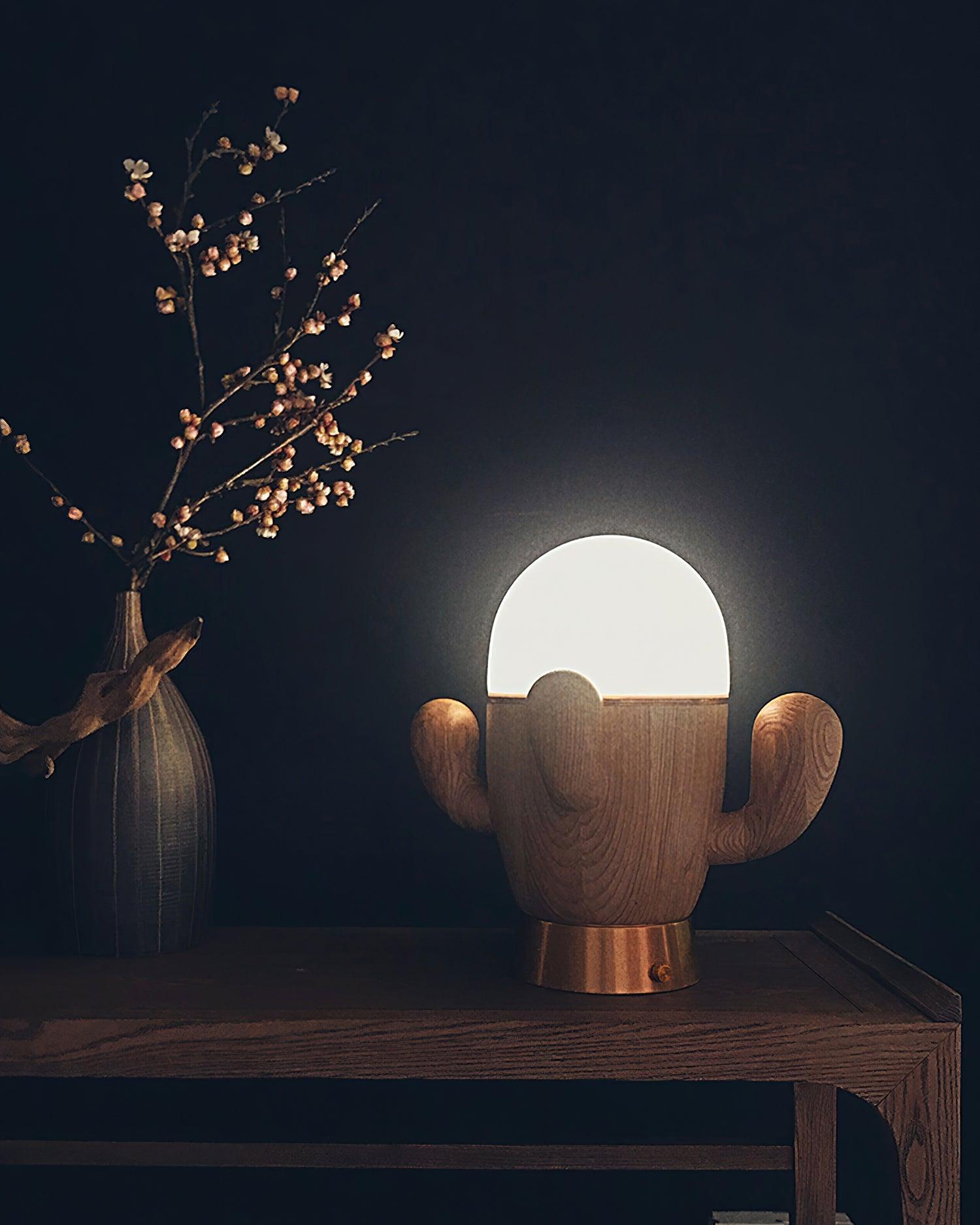Solivice Wooden Whimsical Table Lamp-Neutral Decor