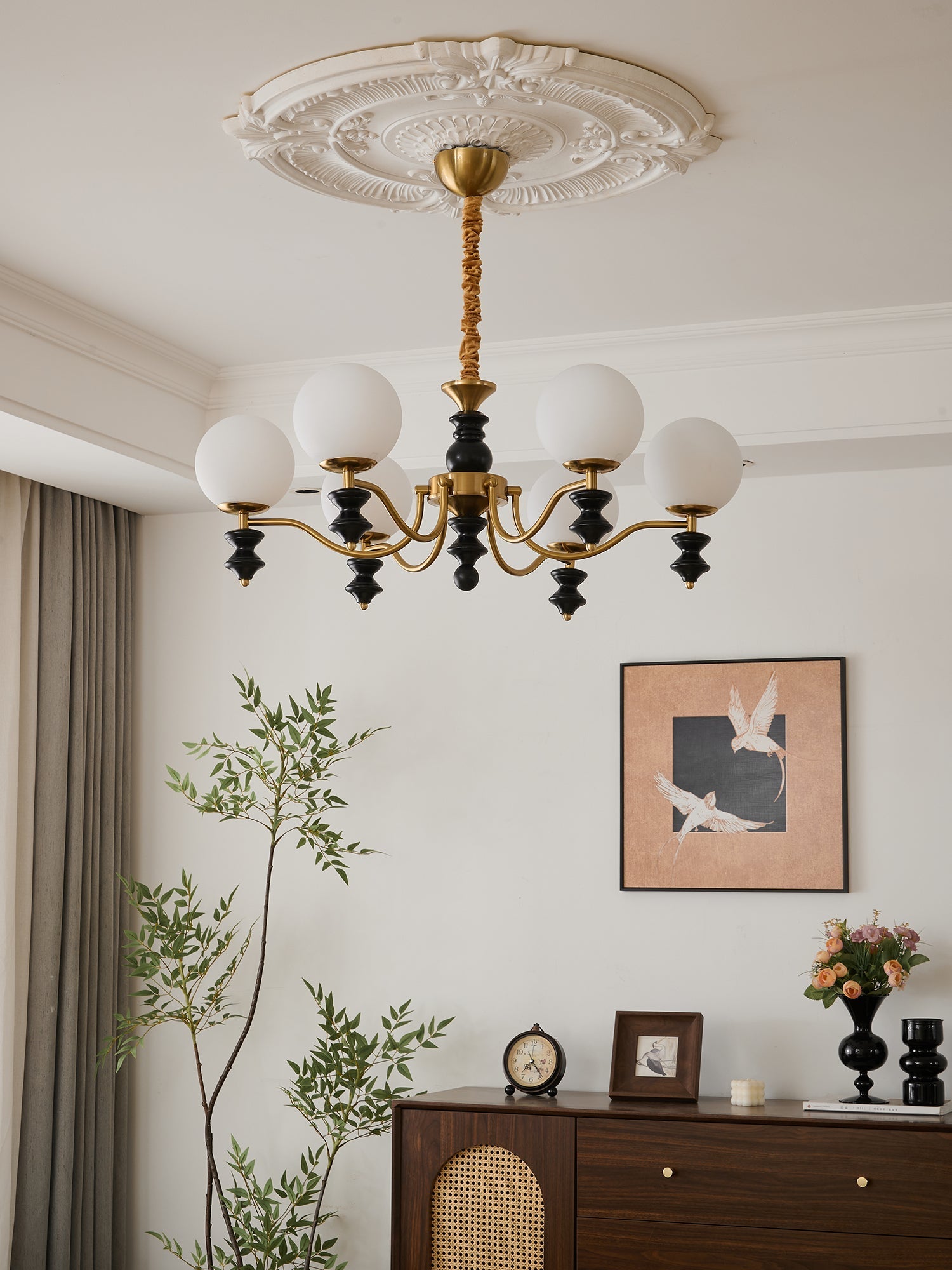 Ordore Traditional Elegance Vintage Wood Chandelier-Neutral Decor