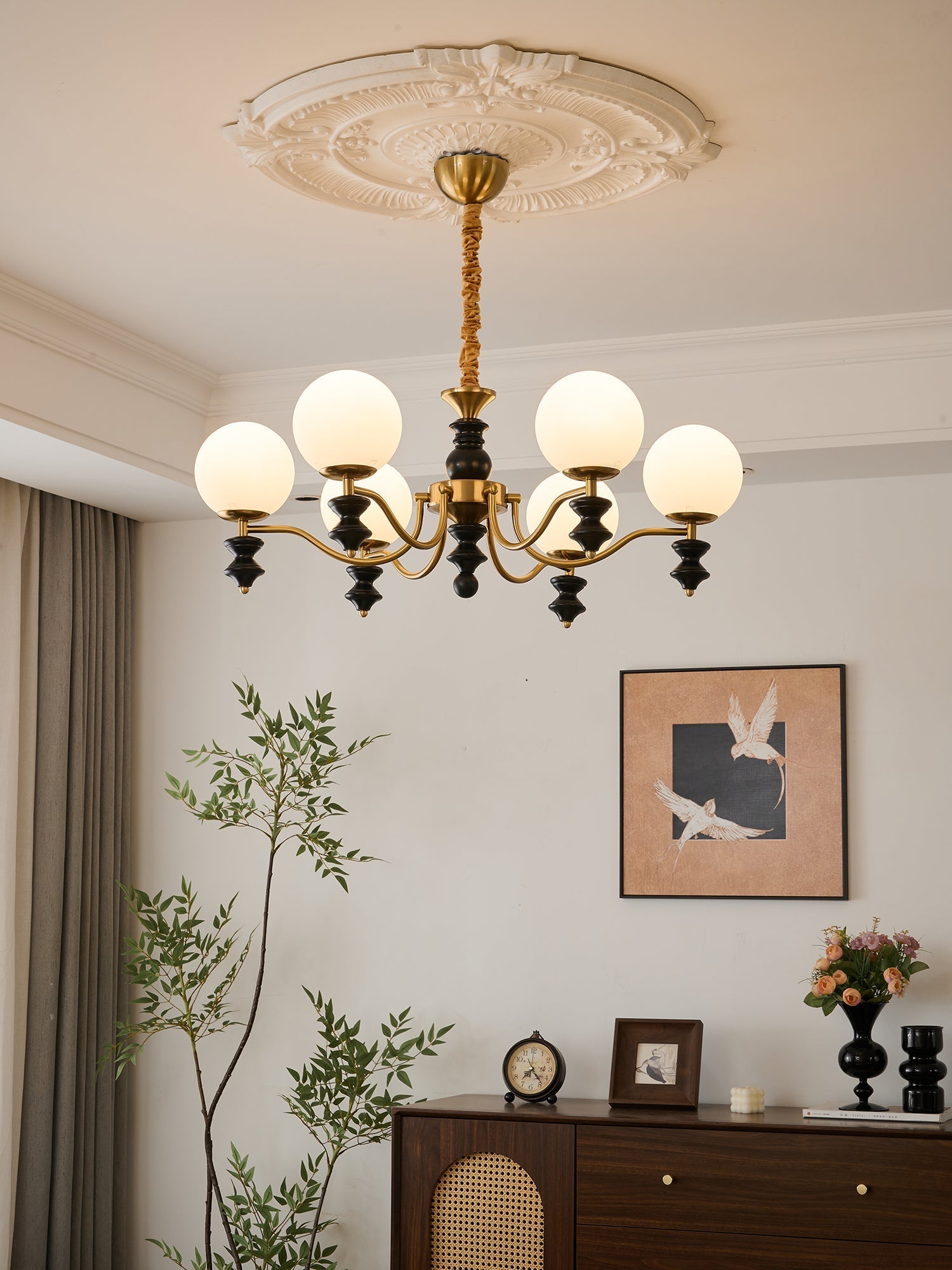 Ordore Traditional Elegance Vintage Wood Chandelier-Neutral Decor