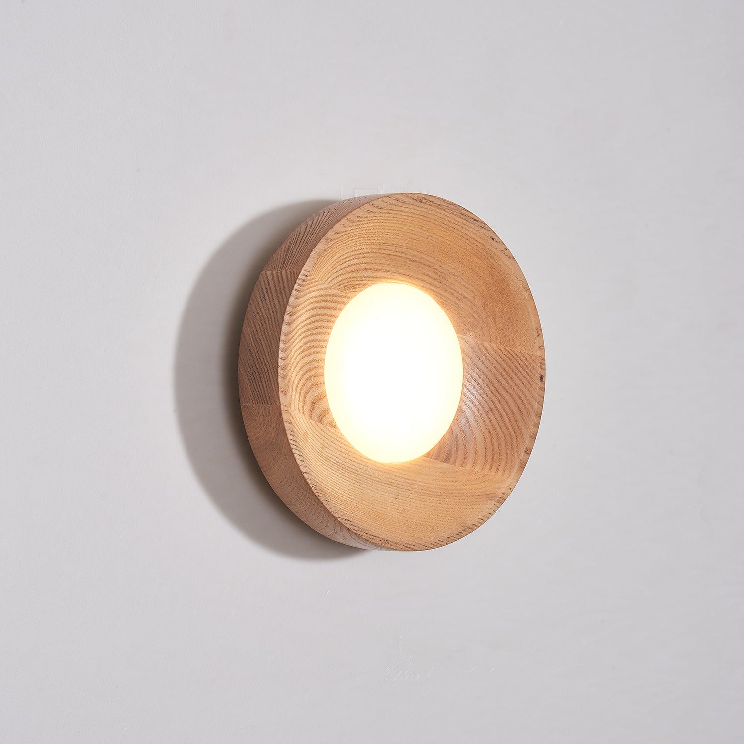 Lustra Wall Lamp Walnut Wood Acrylic-Neutral Decor