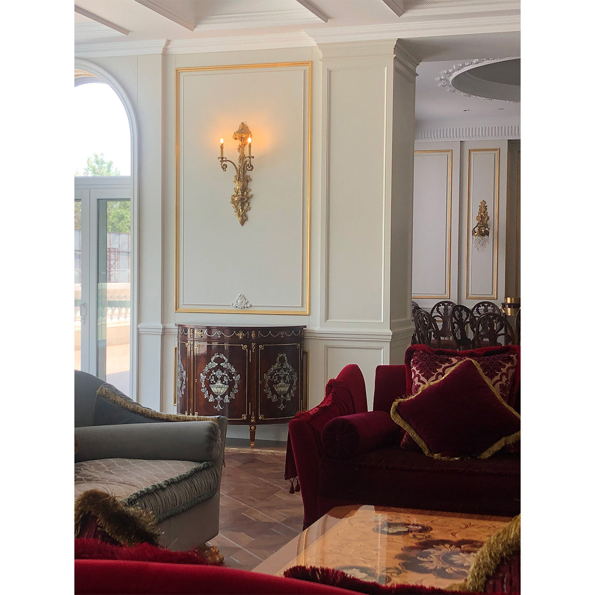 Lifestyle image of the Caldwell lamp in a decorated interior.