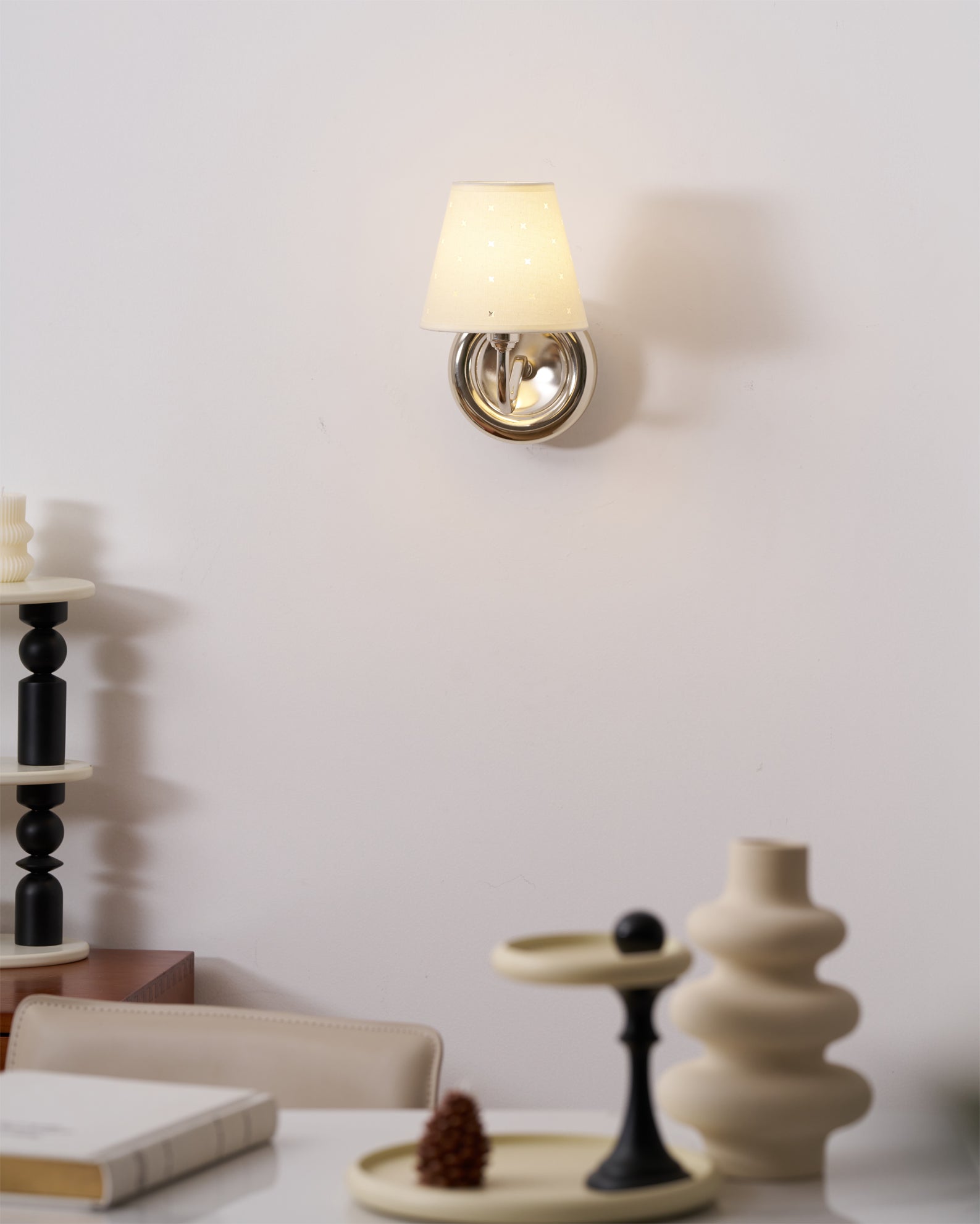 Top-down view into the empire-style linen shade.