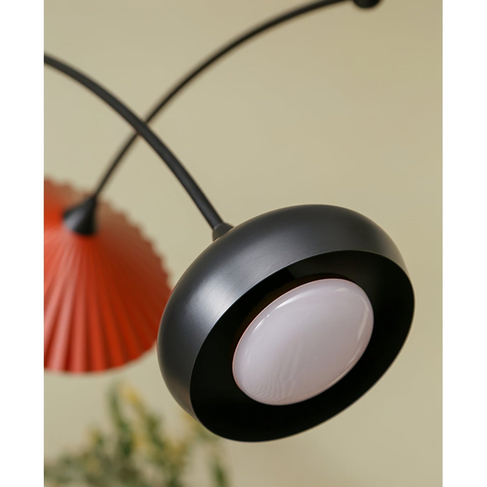 FloraCurv Glass Artisan Pendant Light-Neutral Decor
