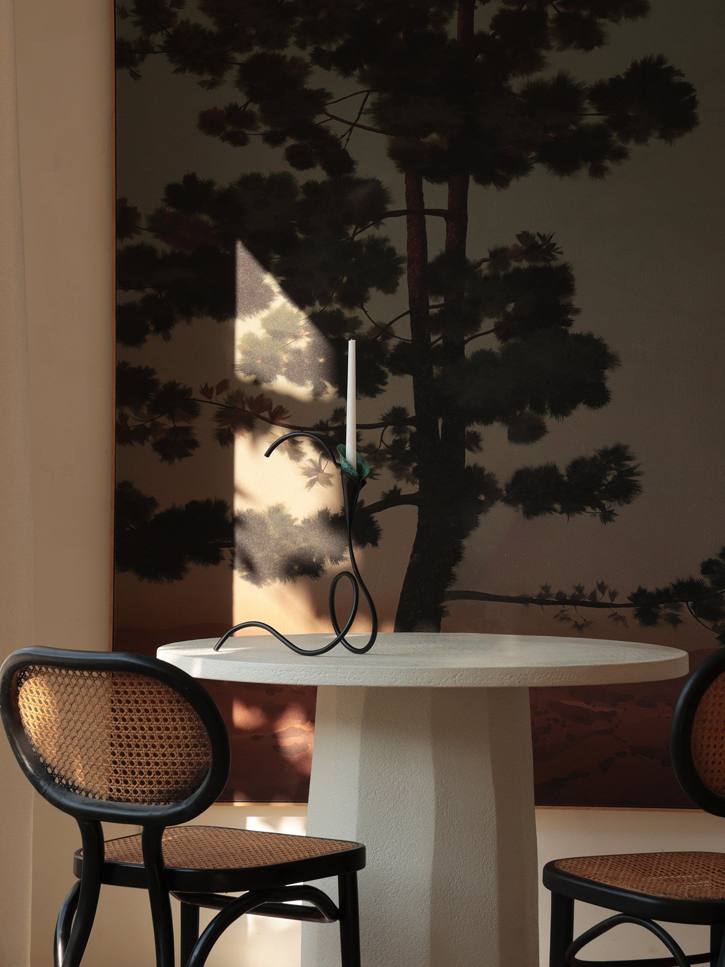 Calla Lily Candle Holder-Neutral Decor