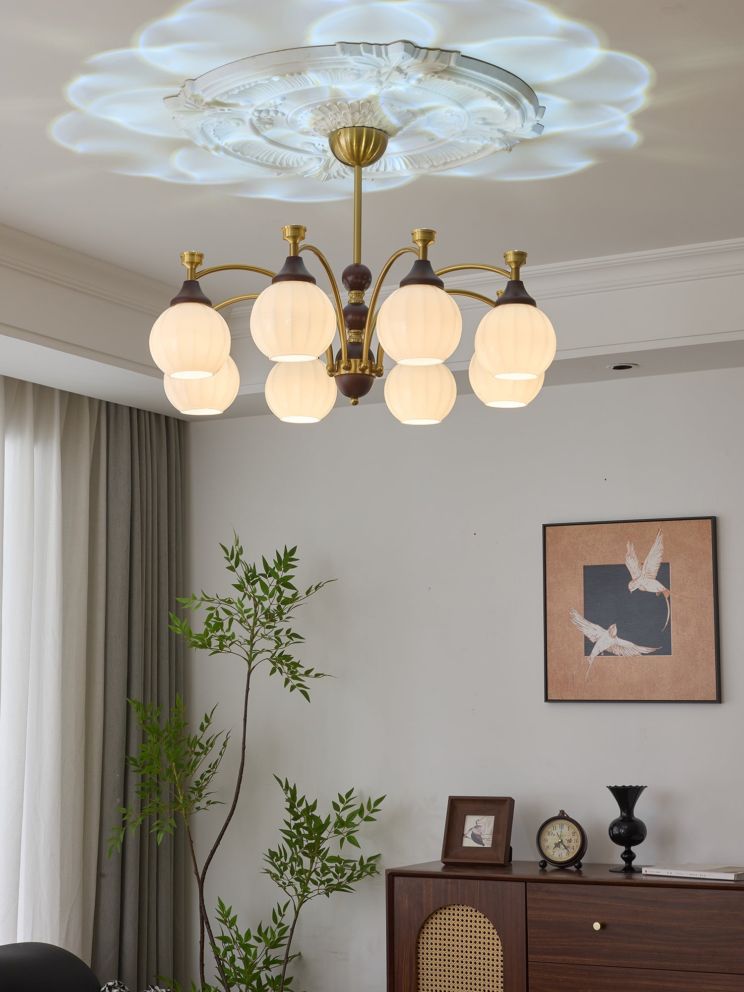 Illoros Traditional Elegance Wood Chandelier-Neutral Decor