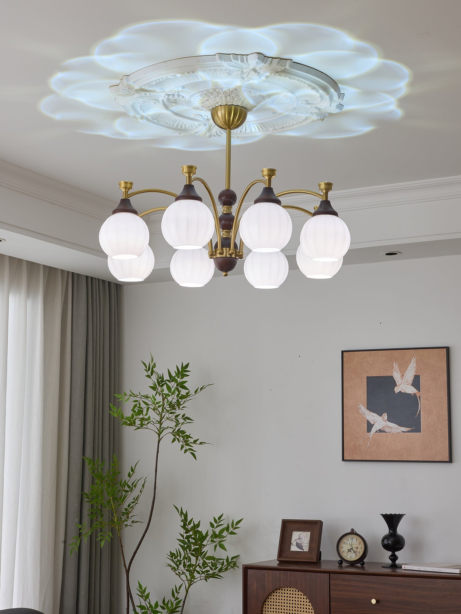 Illoros Traditional Elegance Wood Chandelier-Neutral Decor