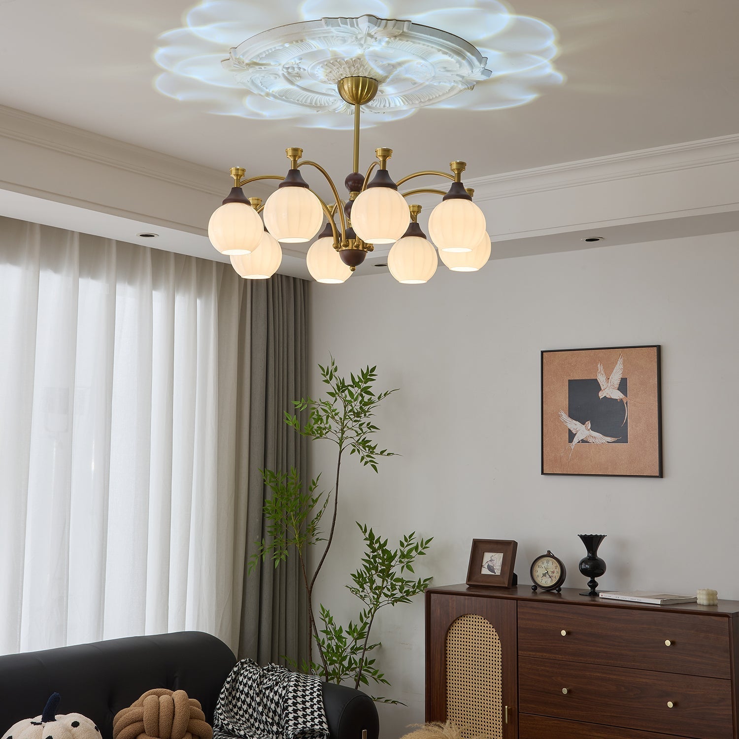Illoros Traditional Elegance Wood Chandelier-Neutral Decor