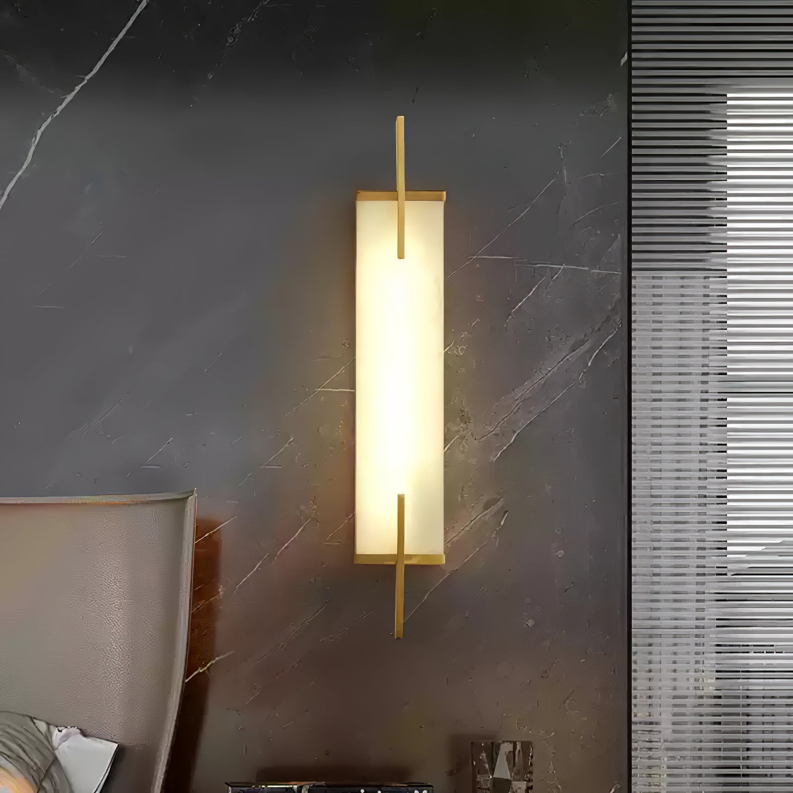 Komino Rectangular Alabaster Wall Light-Neutral Decor
