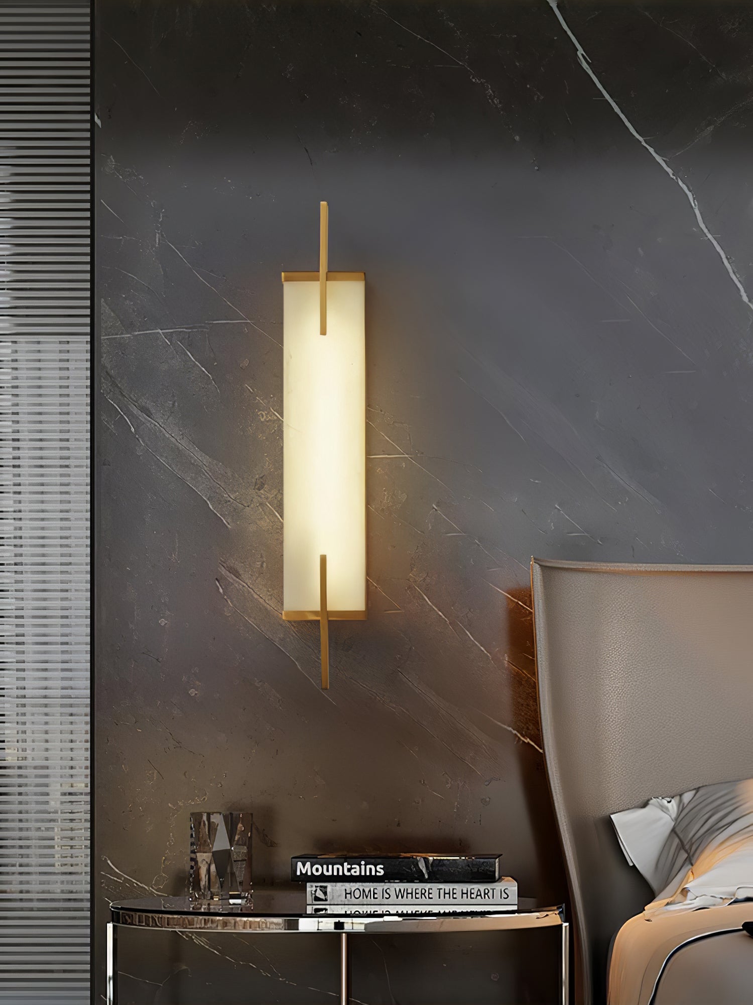 Komino Rectangular Alabaster Wall Light-Neutral Decor