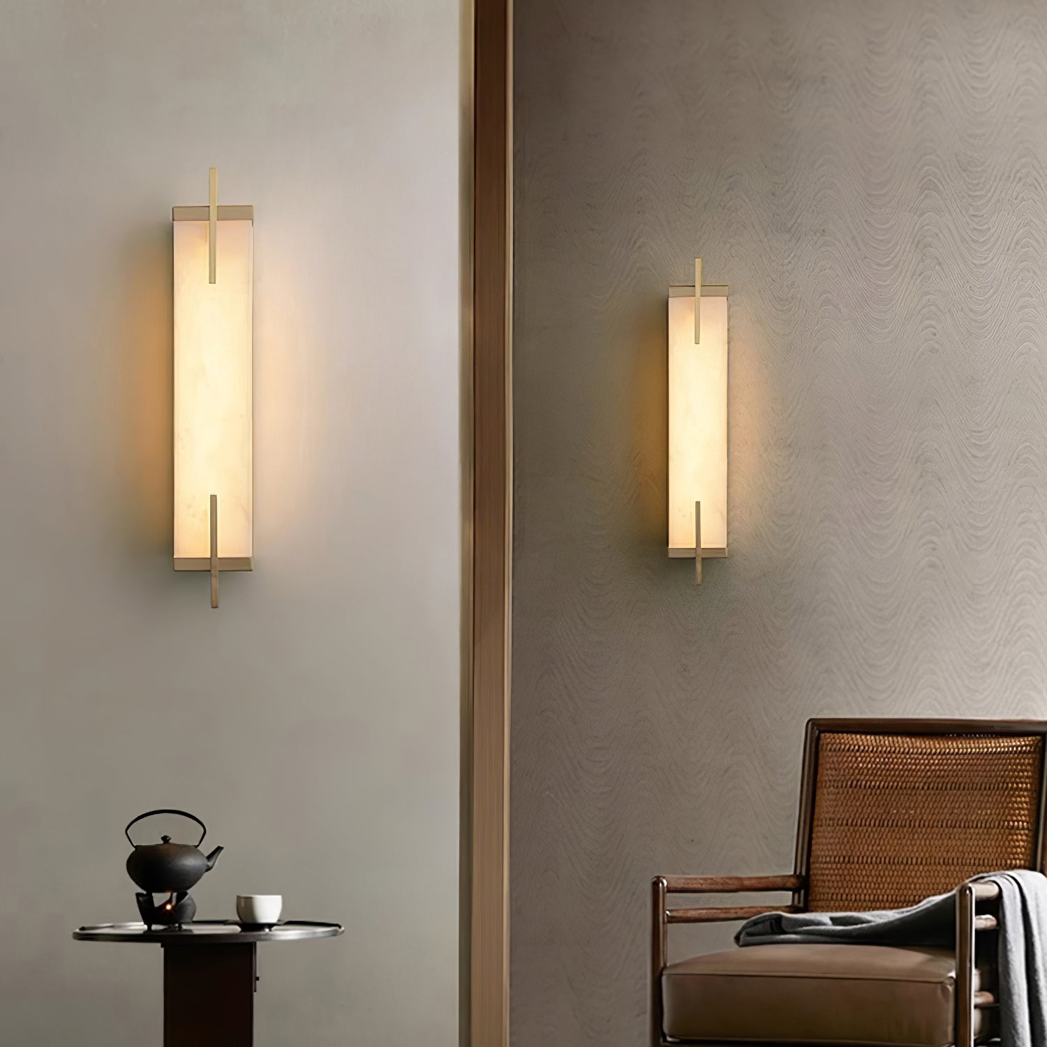 Komino Rectangular Alabaster Wall Light-Neutral Decor
