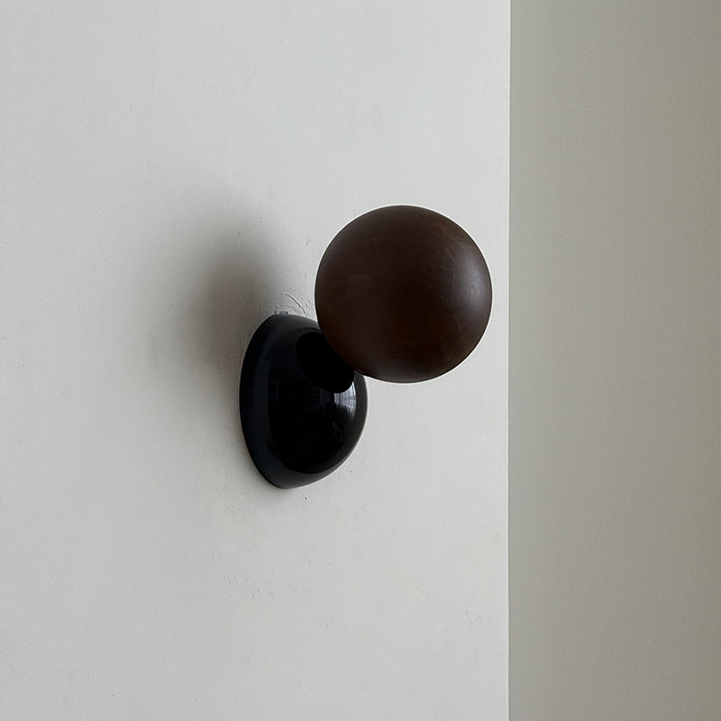 Aurelia Wall Lamp