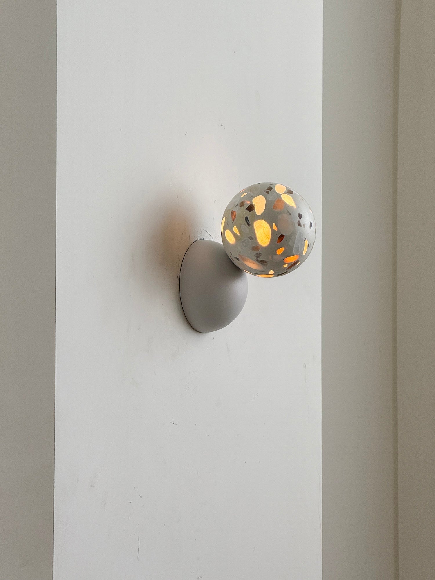 Aurelia Wall Lamp