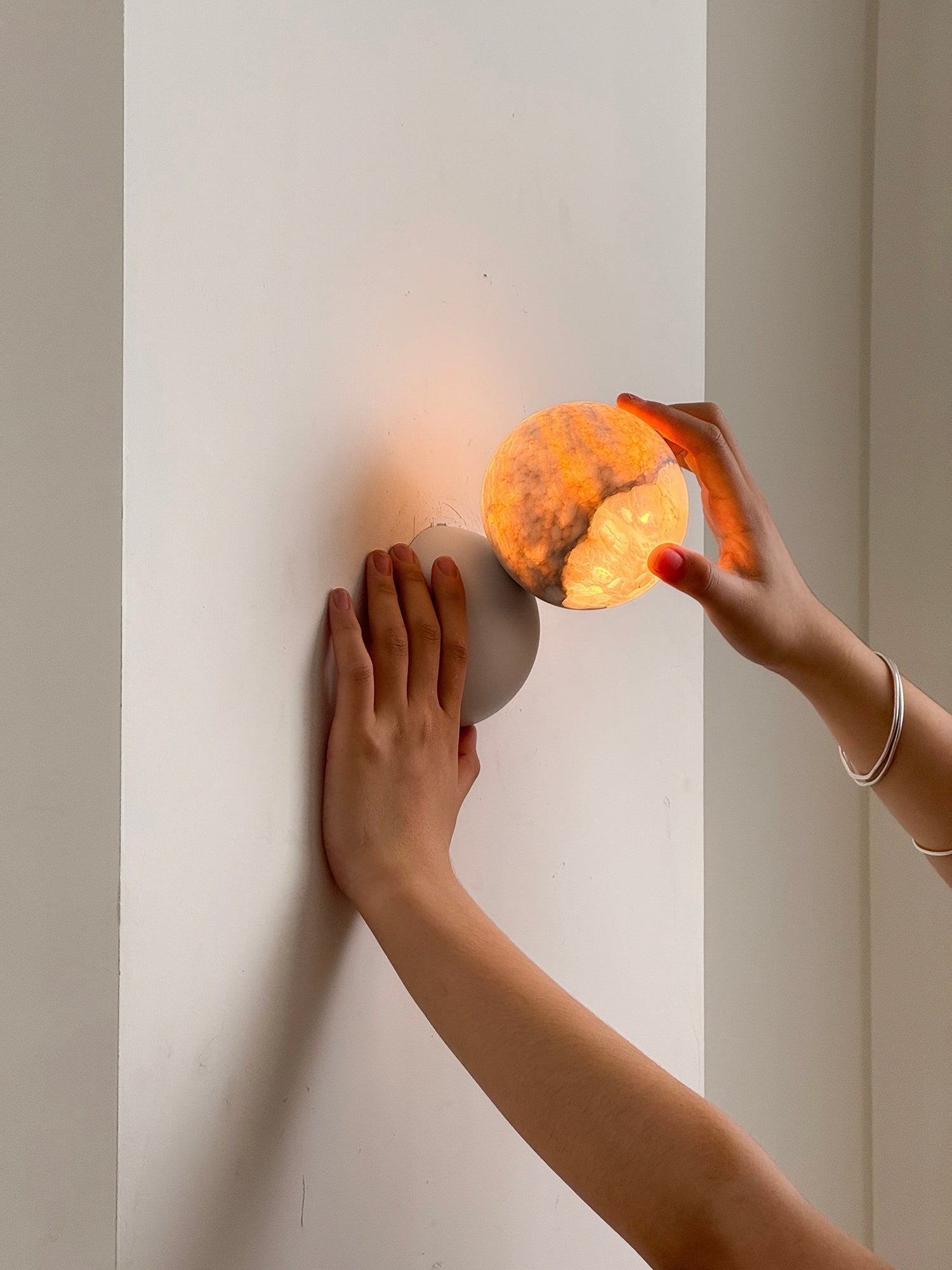 Aurelia Wall Lamp