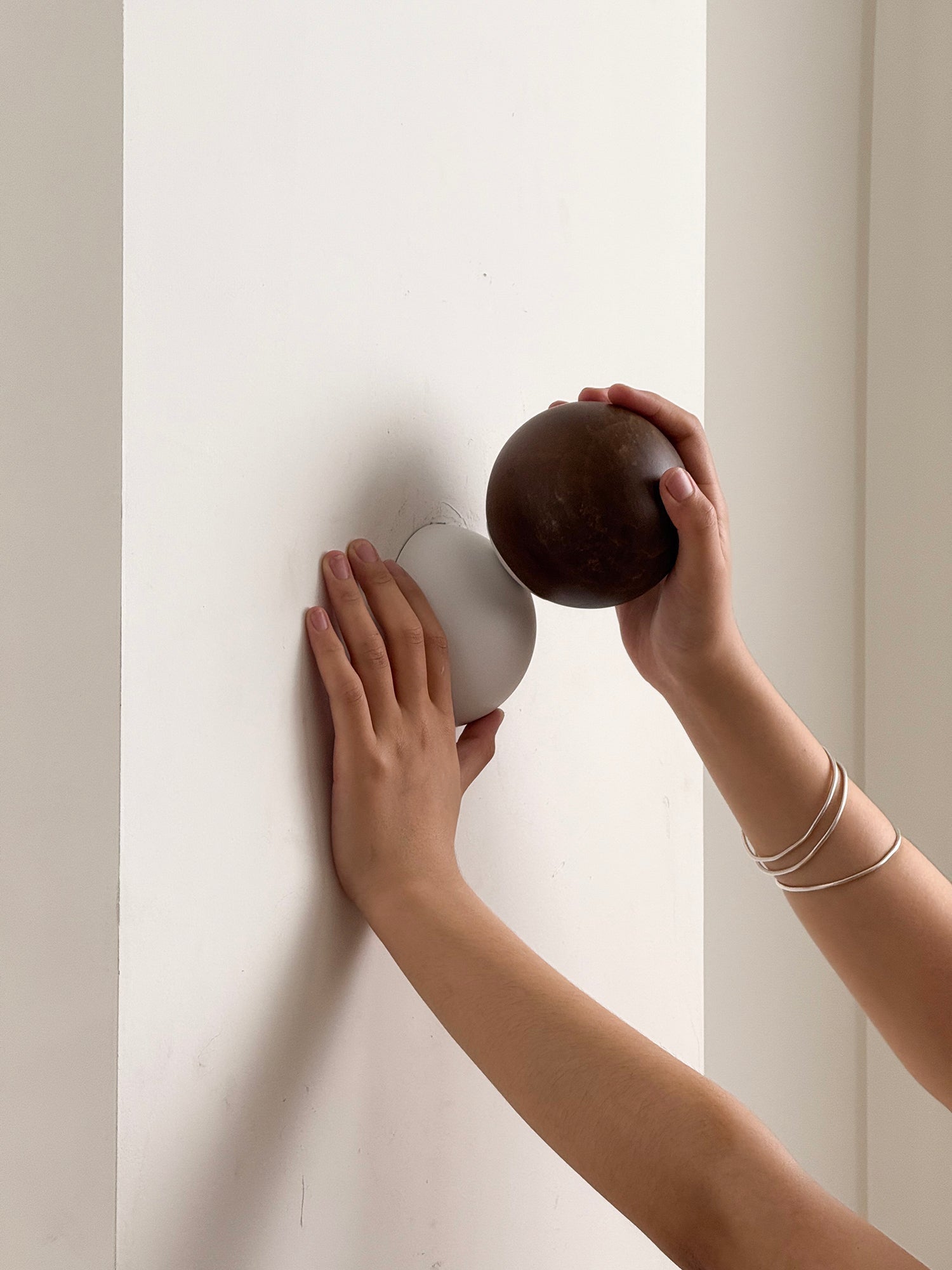 Aurelia Wall Lamp
