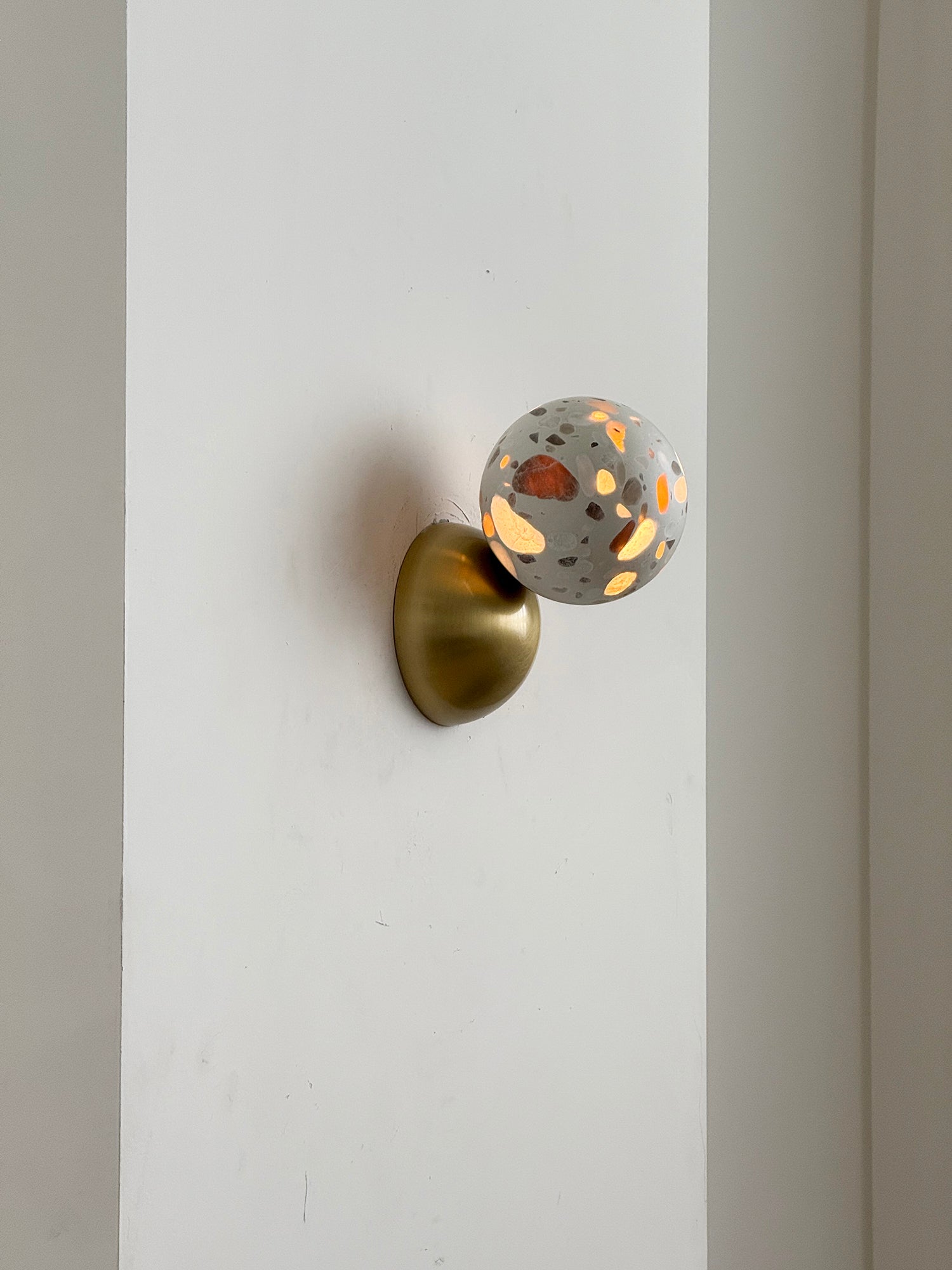 Aurelia Wall Lamp