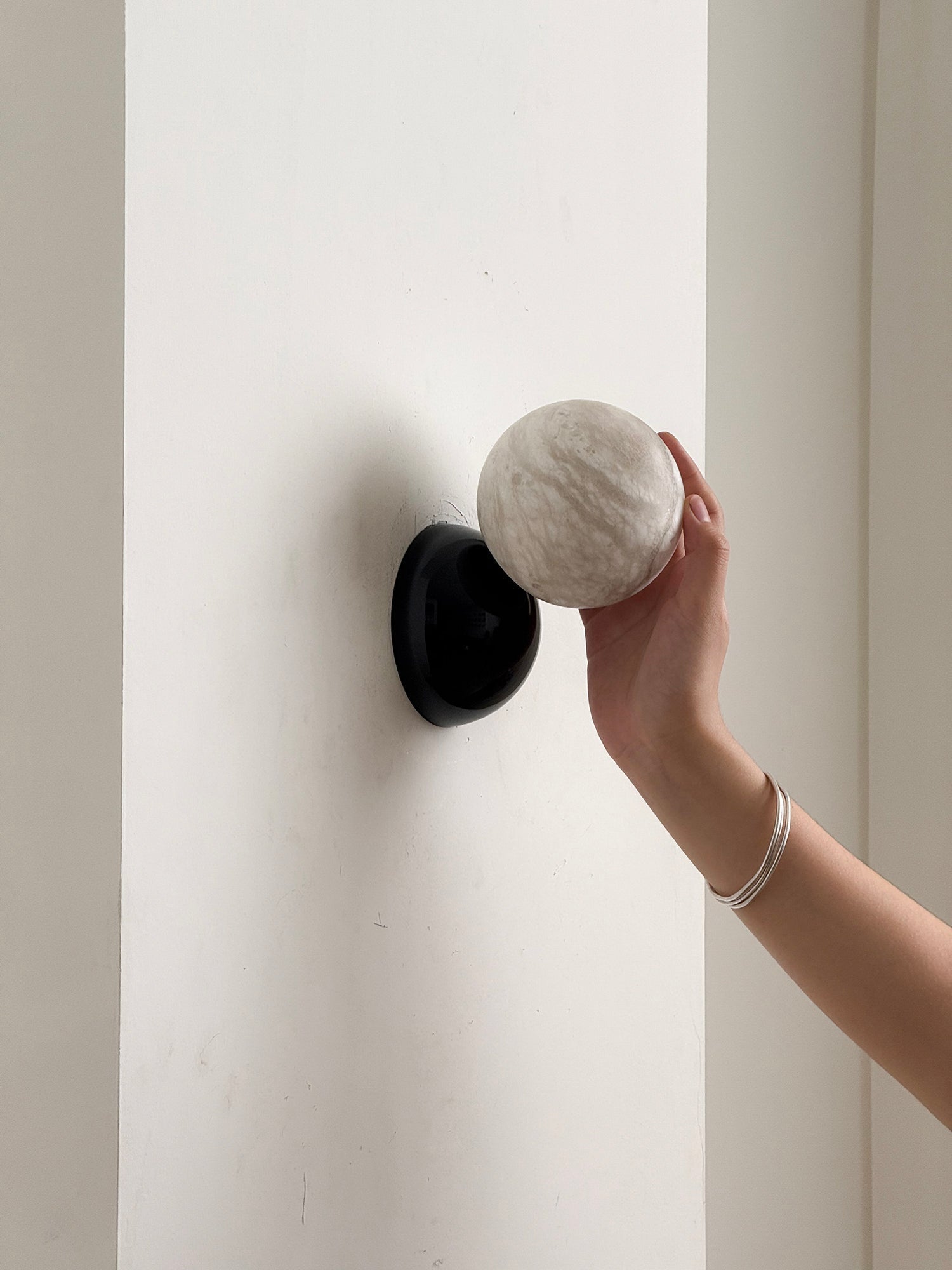 Aurelia Wall Lamp
