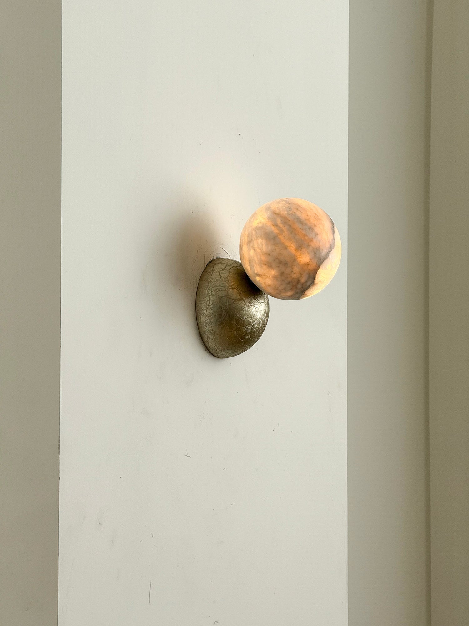 Aurelia Wall Lamp