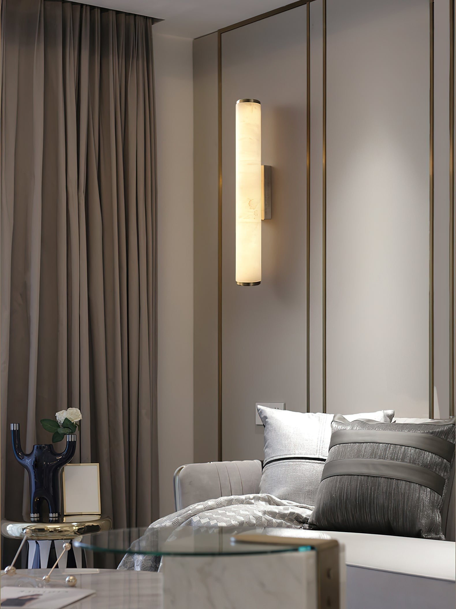 Solenne Wall Lamp