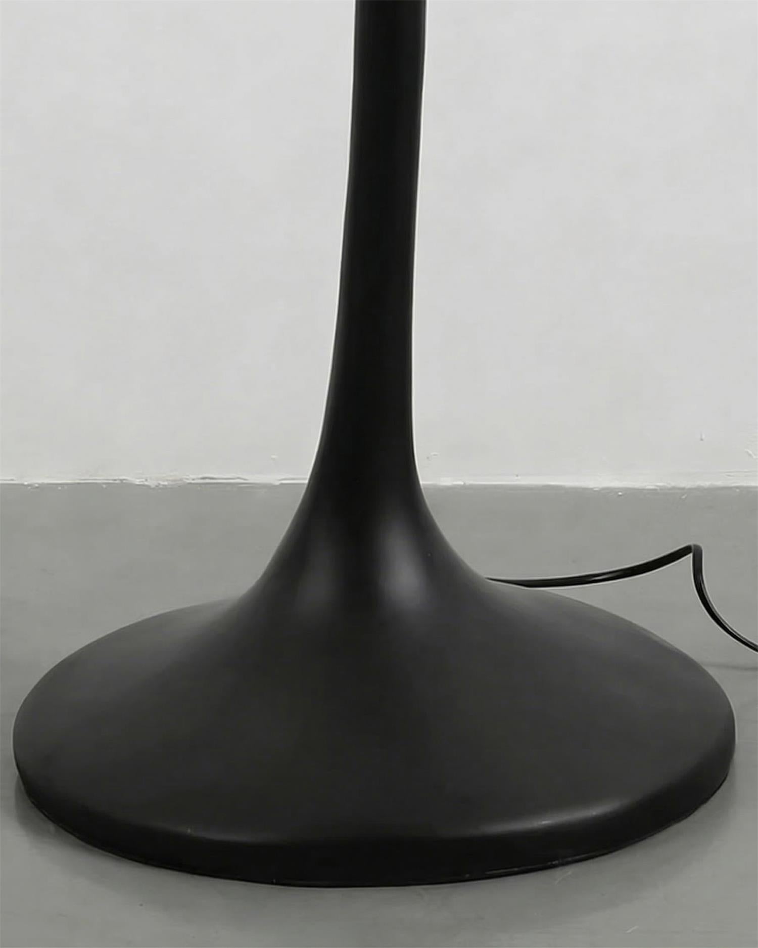 Calla Floor Lamp