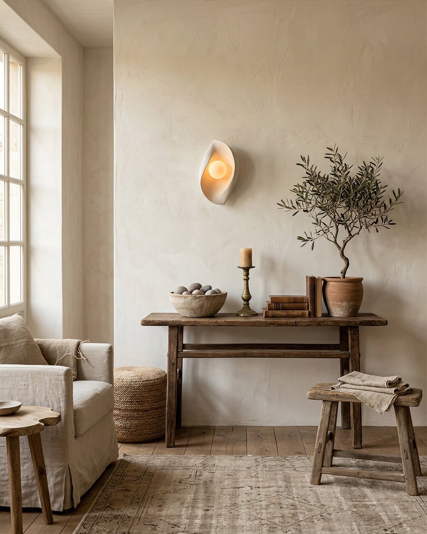 Calla Wall Lamp