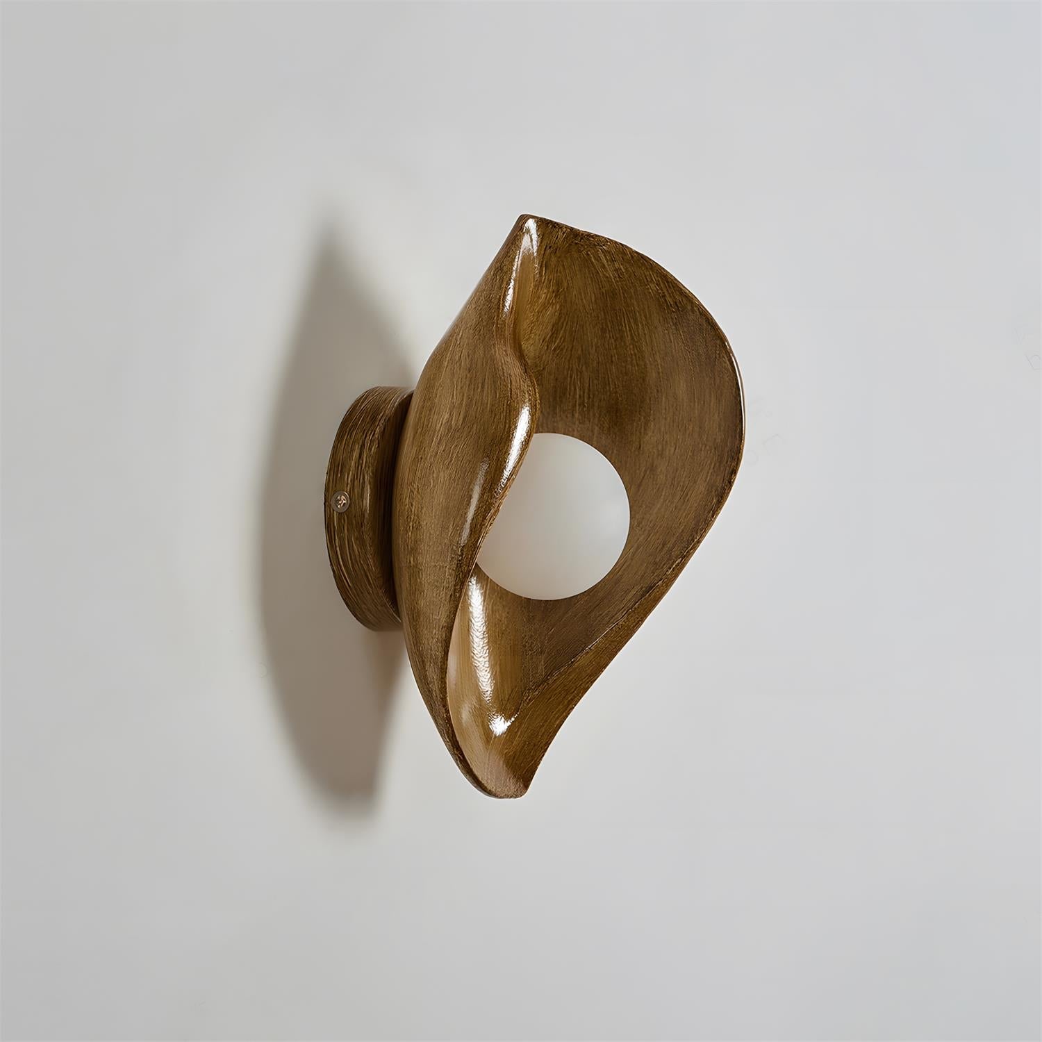 Calla Wall Lamp