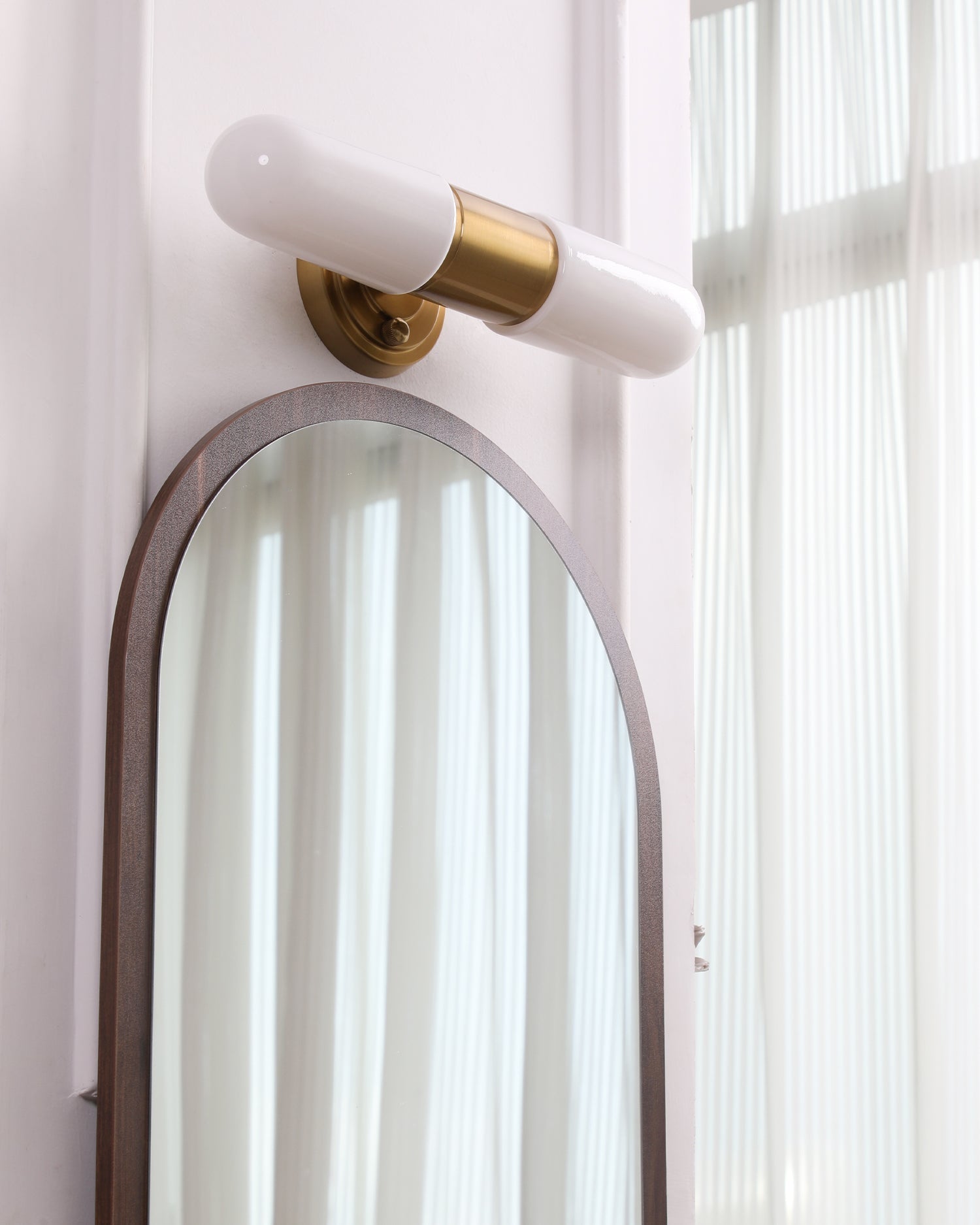 Felix Wall Lamp