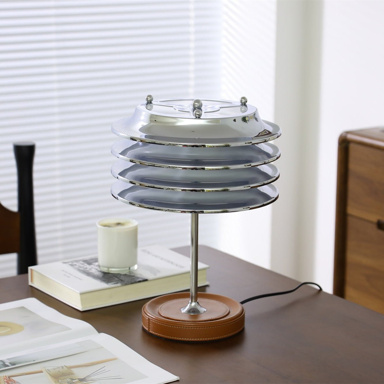 Kaelux Table Lamp-Neutral Decor