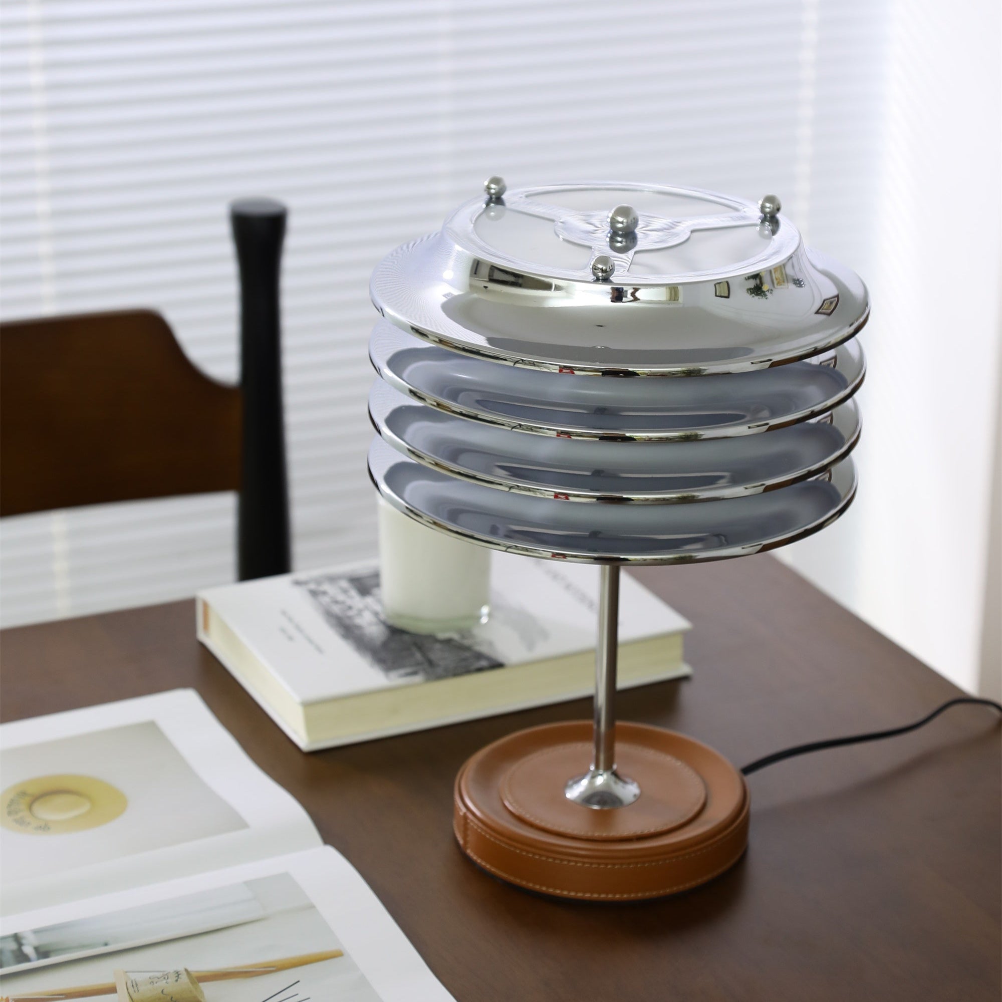 Kaelux Table Lamp-Neutral Decor