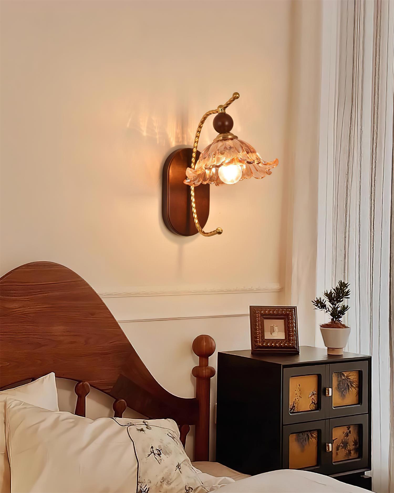 Orlena Wall Lamp