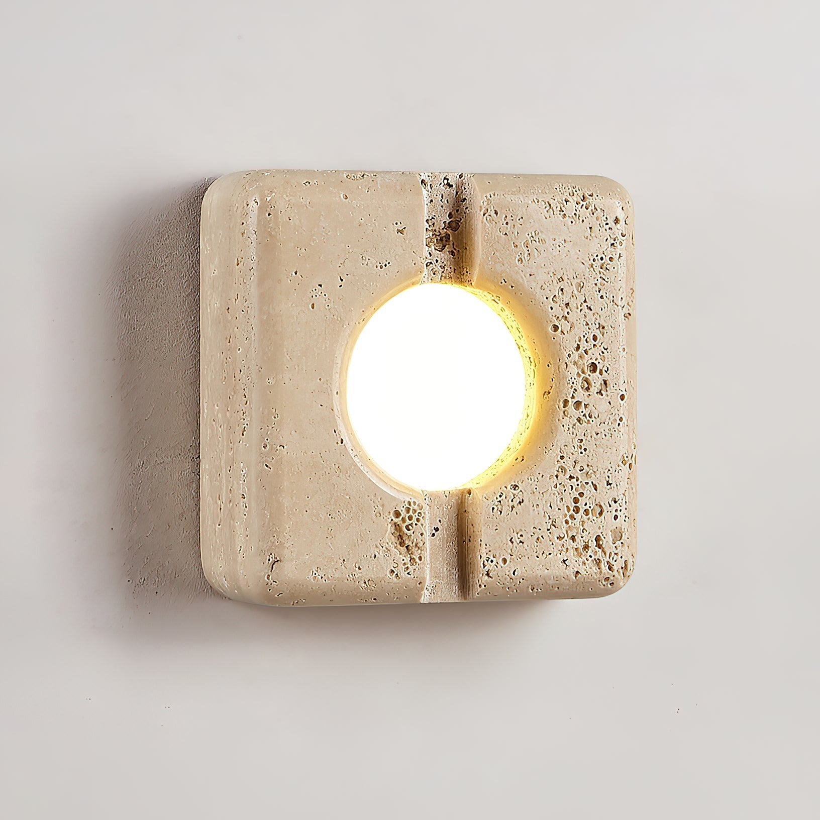 Lisette Wall Lamp