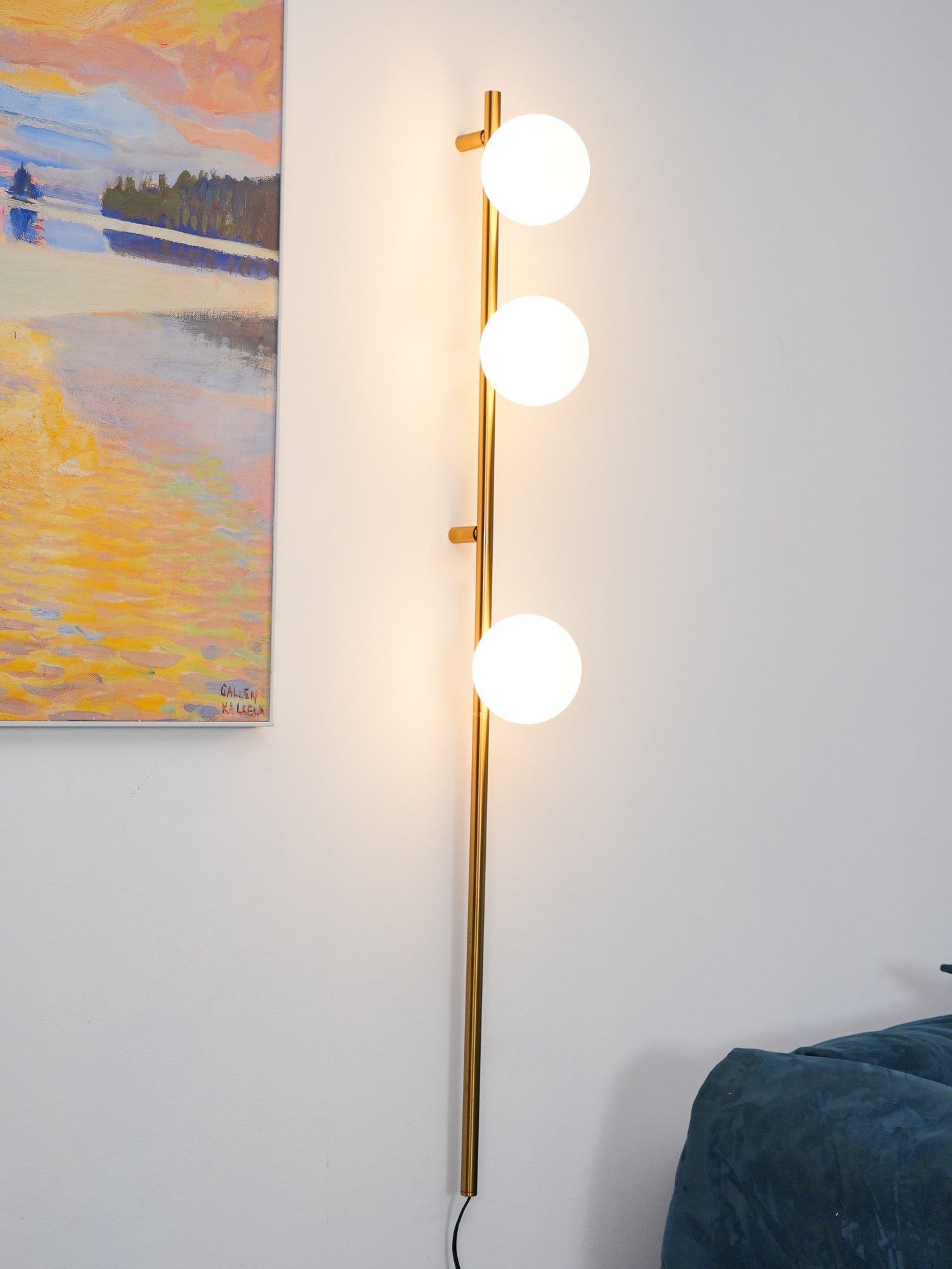 Ultheia Modern Minimalist Candied Balls Glass Wall Light-Neutral Decor