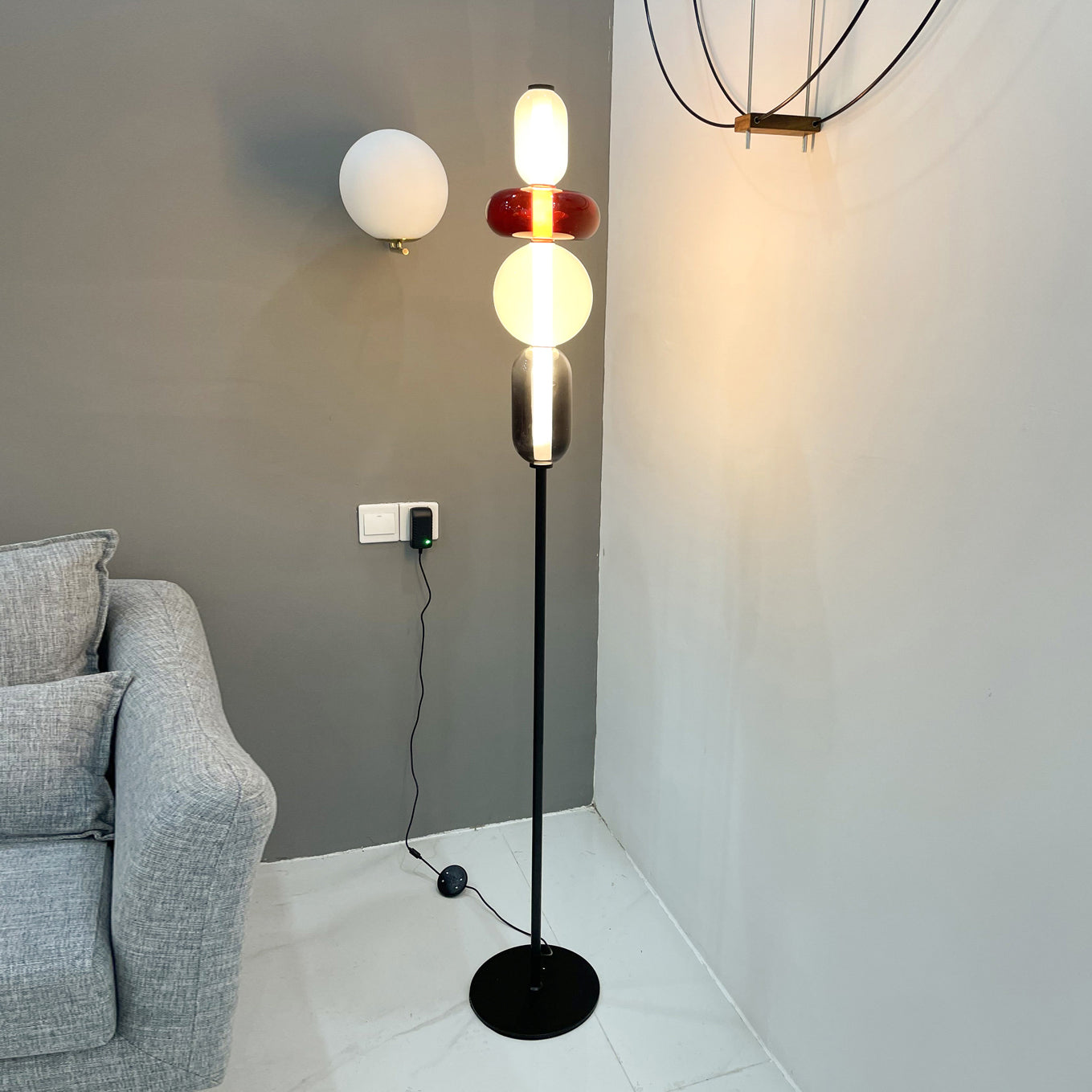 Elara Floor Lamp
