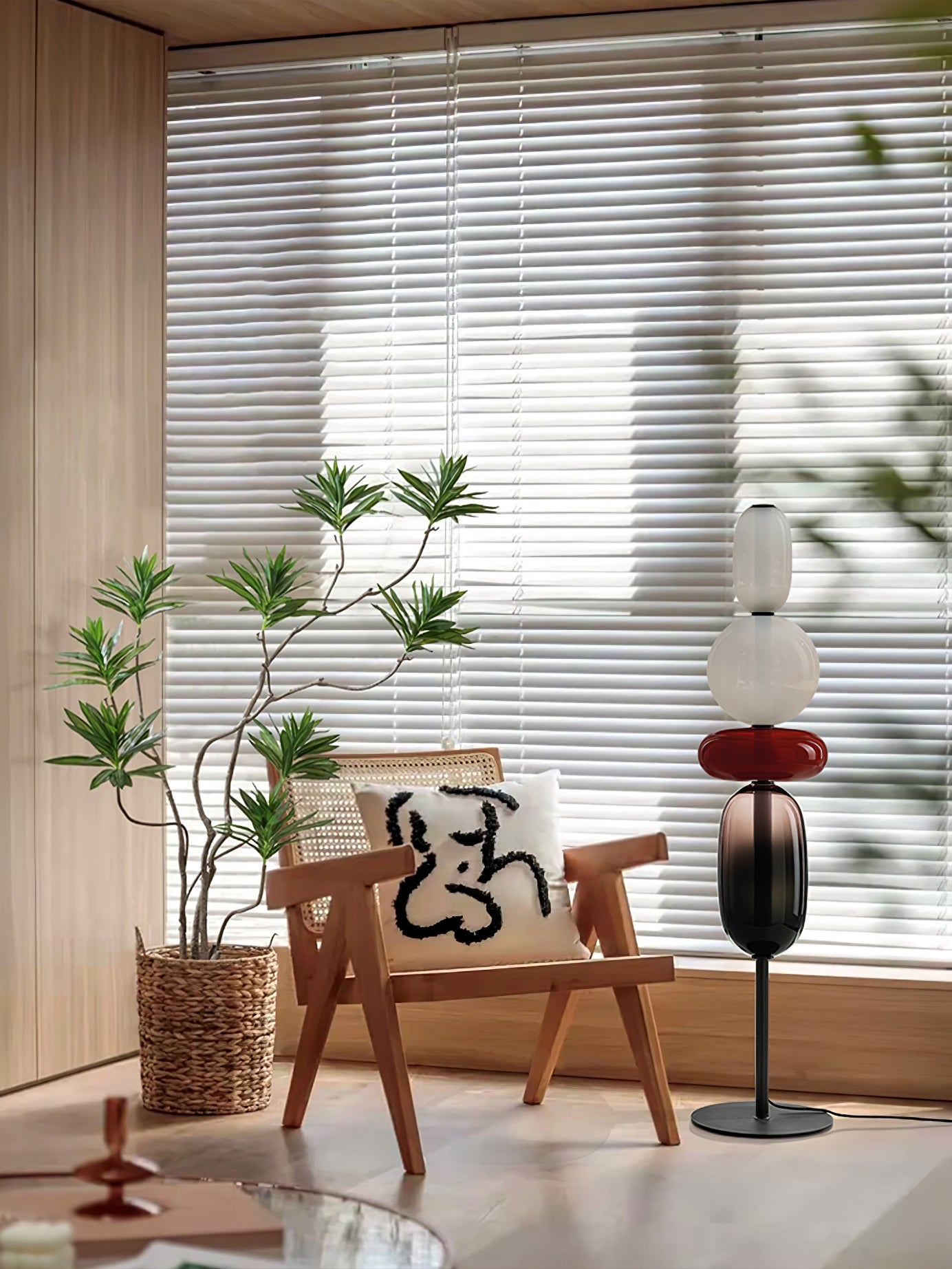 Ririxy Floor Light Candiedplayful Glass-Neutral Decor