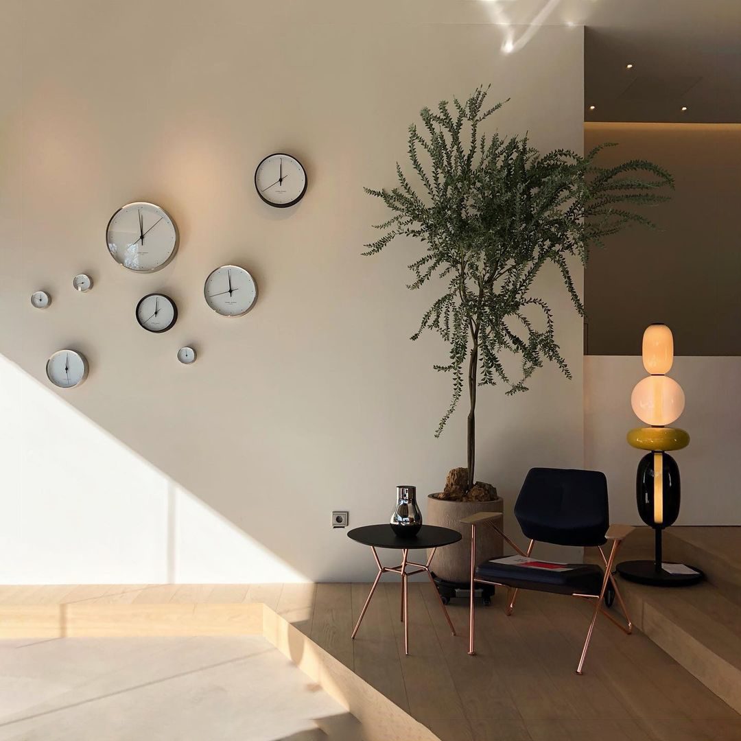 Rhovan Modern Table Lamp-Neutral Decor