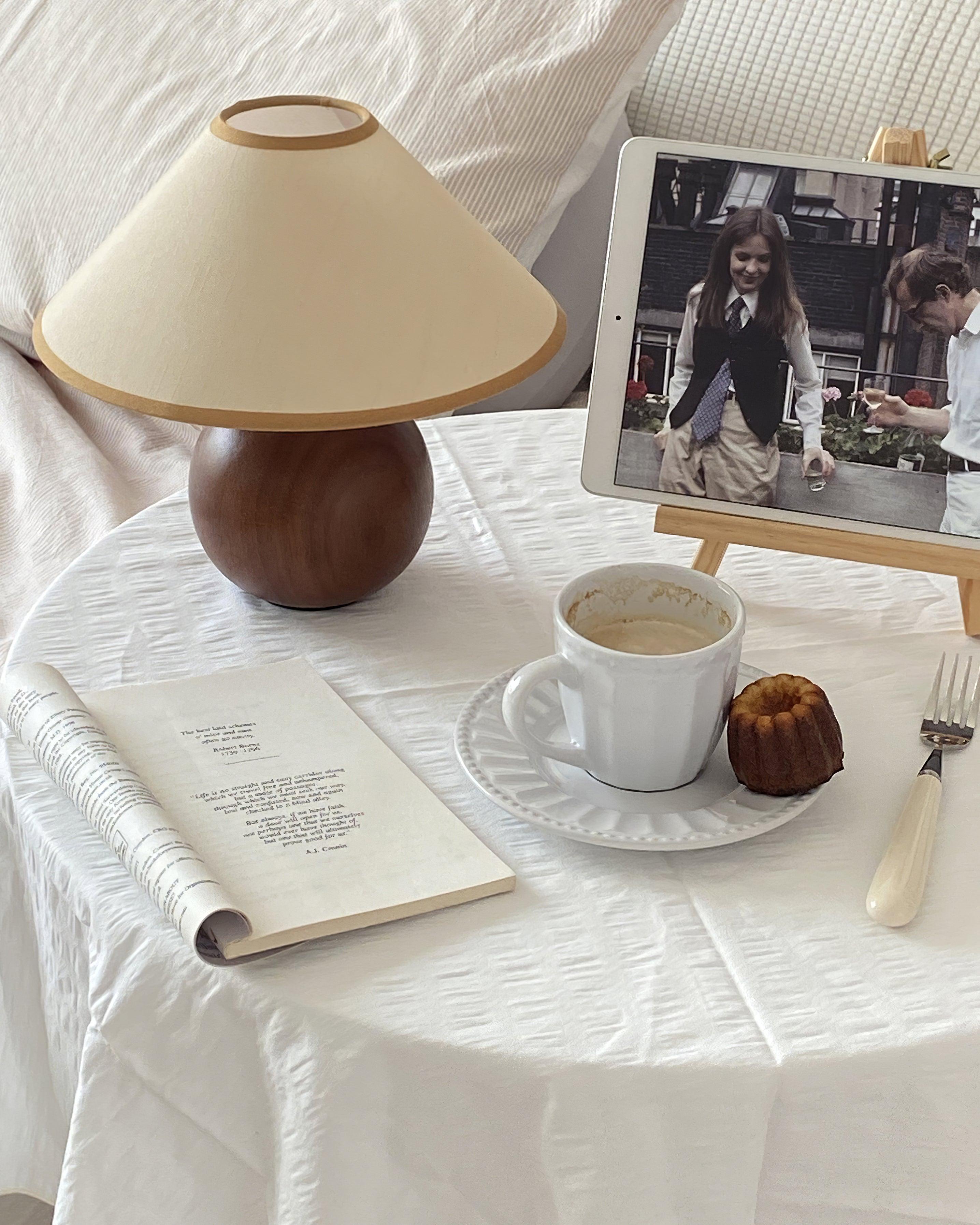 Elodie Table Lamp