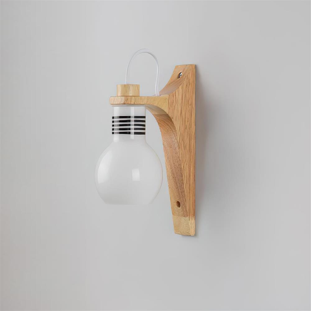 Tavien Wall Light