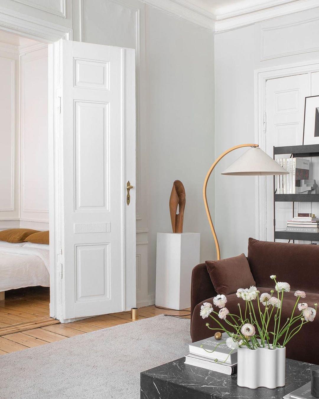 Viaro Wood Floor Lamp-Neutral Decor